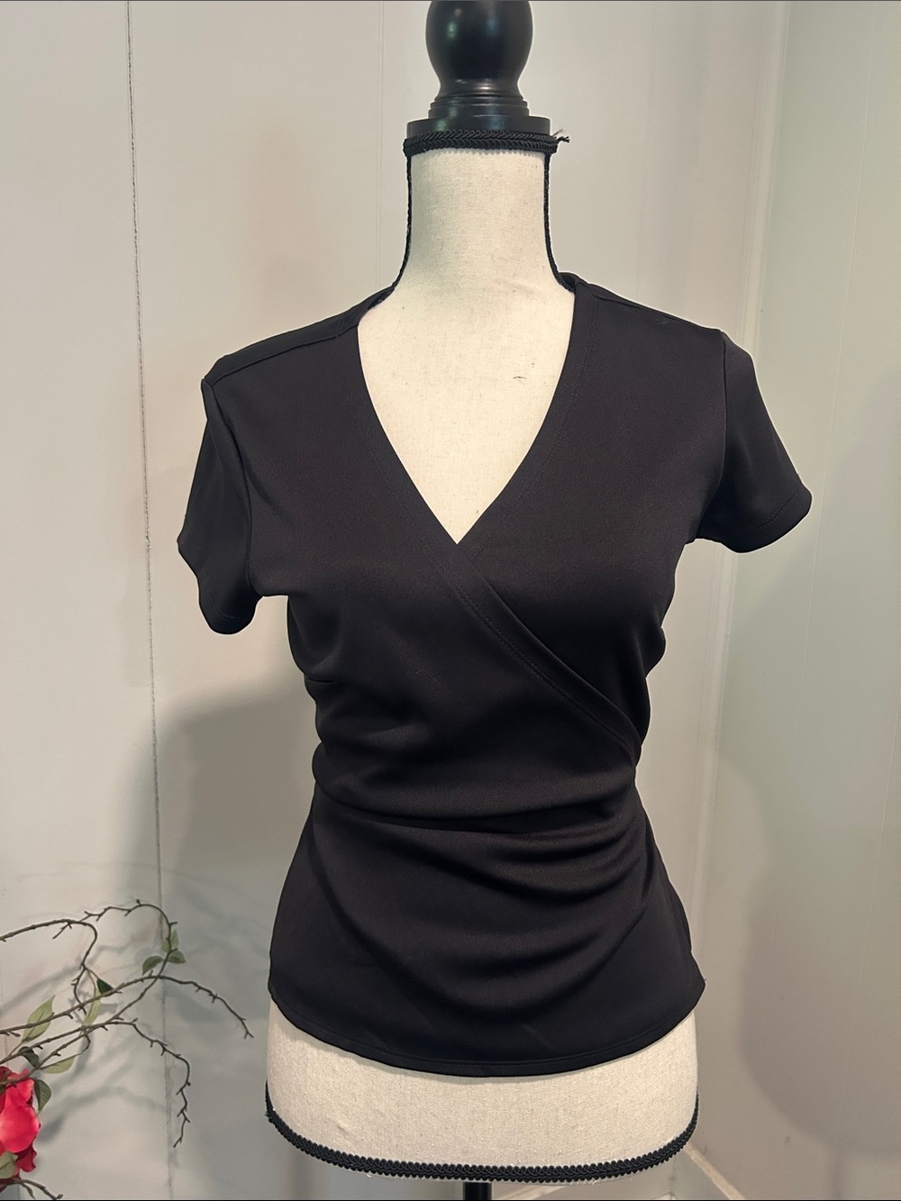 New York & Company Black Short-Sleeve Faux-Wrap V-Neck Top